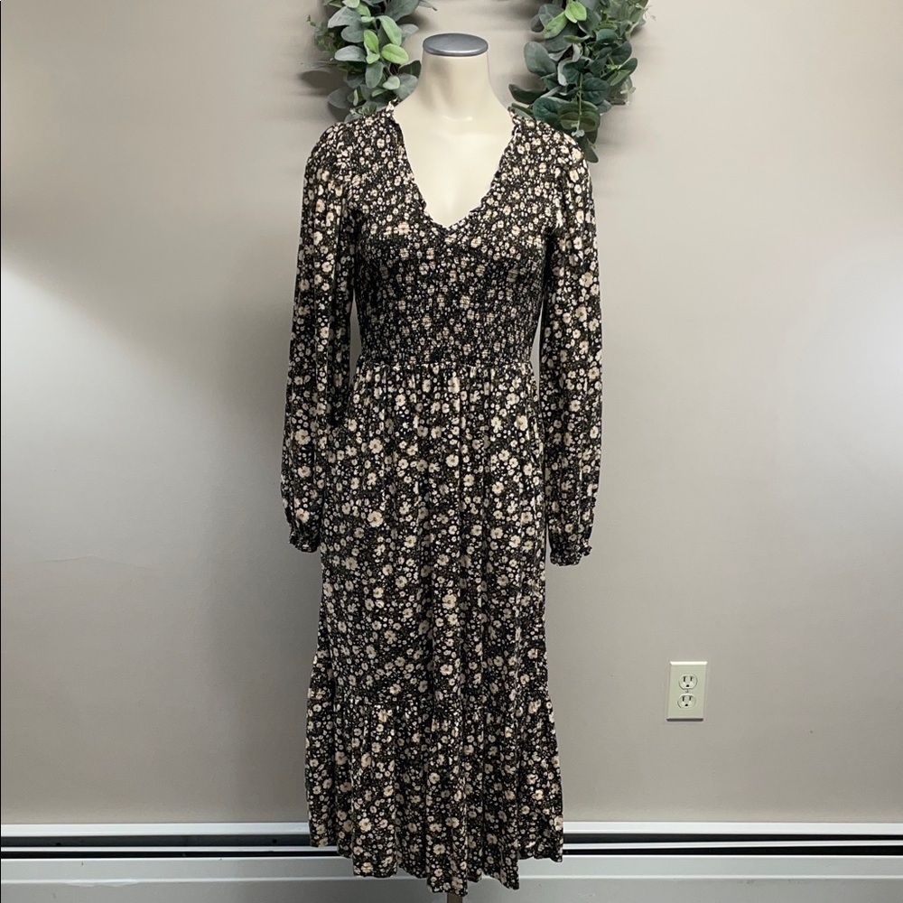 Old Navy Long Balloon Sleeve Smocked Bodice Boho Black Ditsy Floral Dress XS